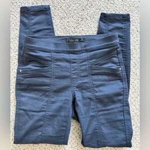 Ladies Prana ankle pants